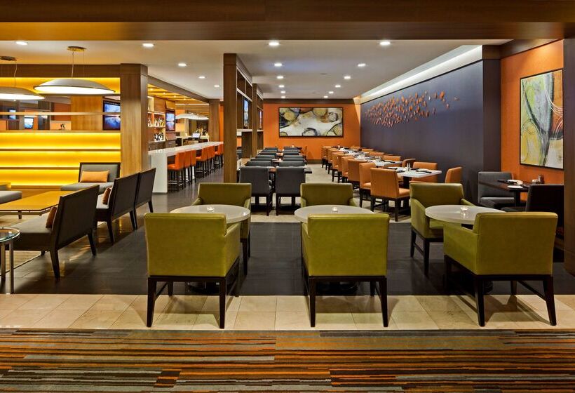 אתר נופש Hilton Mississauga/meadowvale