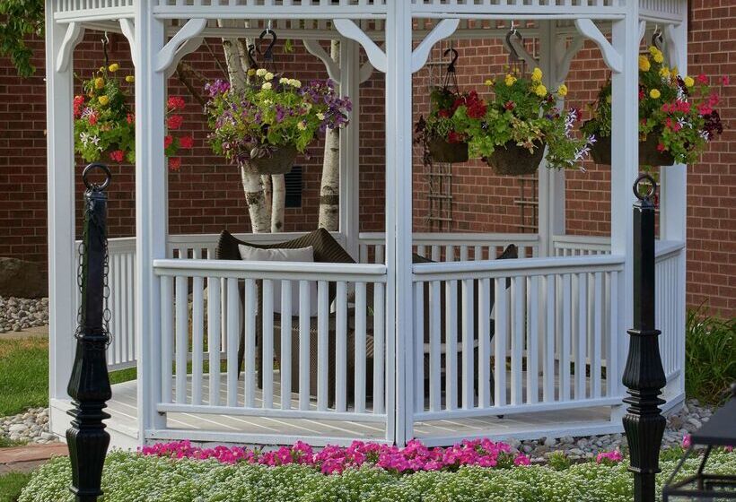 אתר נופש Hilton Mississauga/meadowvale