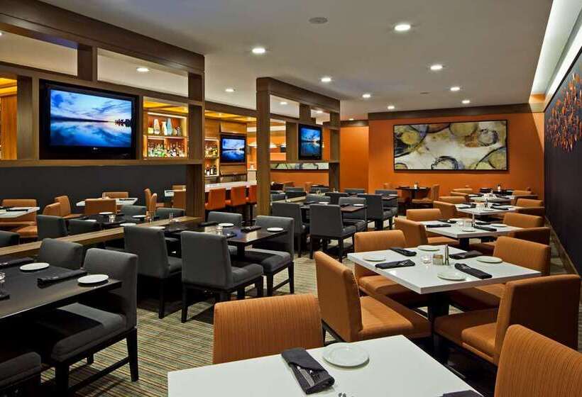 אתר נופש Hilton Mississauga/meadowvale