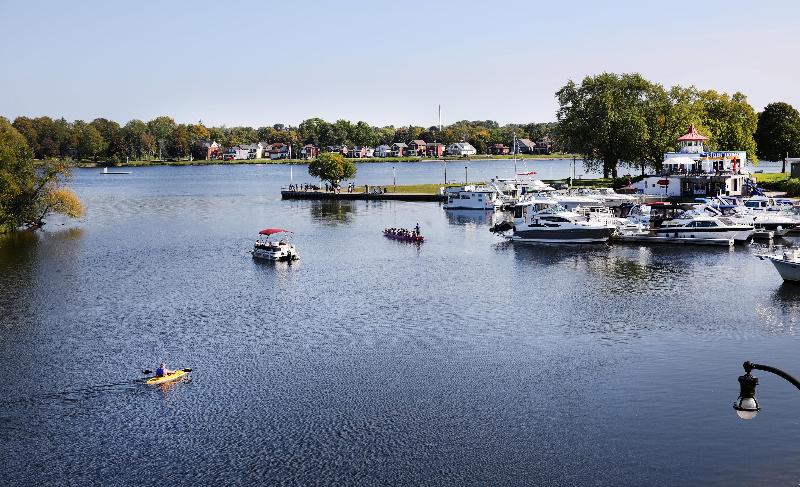 منتجع Holiday Inn Hotel Peterborough Waterfront, An Ihg