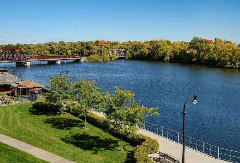 منتجع Holiday Inn Hotel Peterborough Waterfront, An Ihg