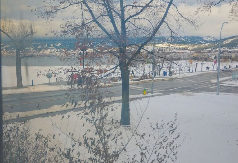 Spanish Villa Resort