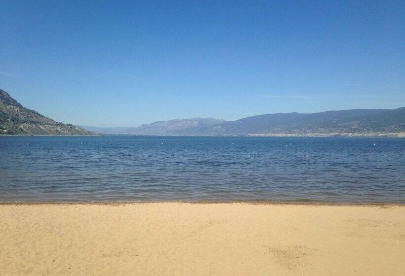 Spanish Villa Resort