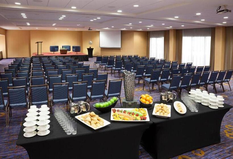 Towneplace Suites By Marriott Toronto Northeast/markham