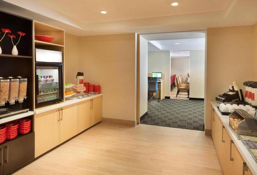 Towneplace Suites By Marriott Toronto Northeast/markham