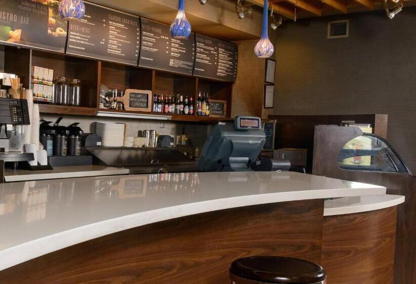 Towneplace Suites By Marriott Toronto Northeast/markham