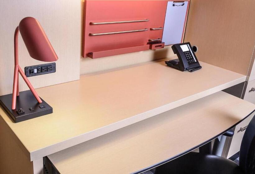 Towneplace Suites By Marriott Toronto Northeast/markham