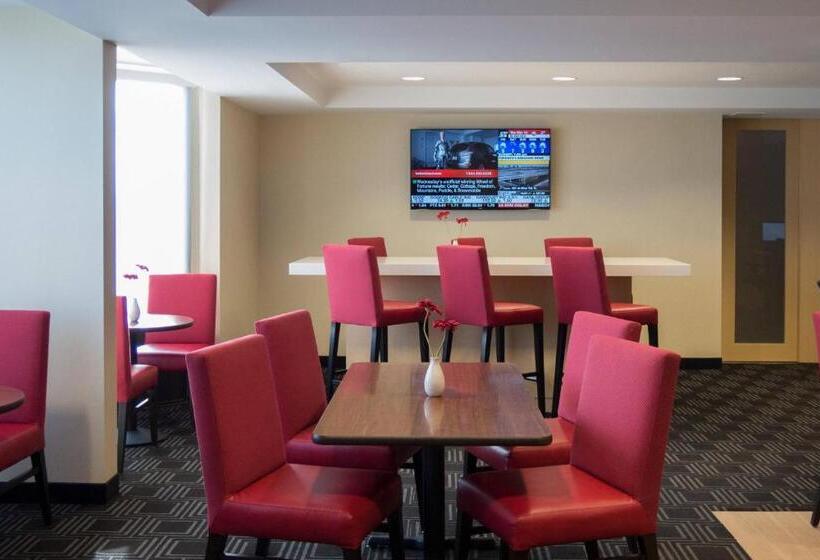 Towneplace Suites By Marriott Toronto Northeast/markham