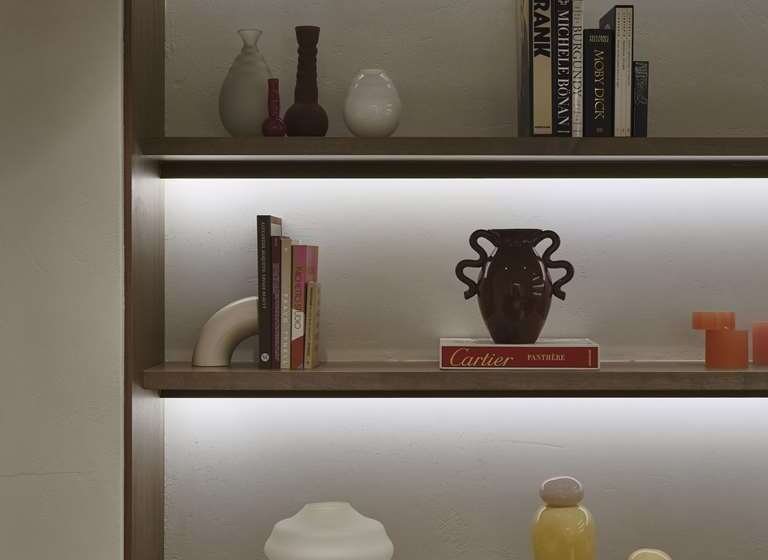 Vogue Hotel Montreal Downtown, Curio Collection By Hilton