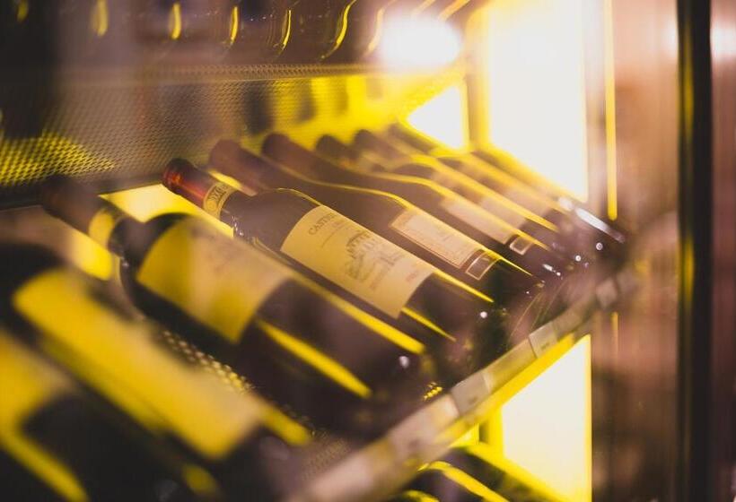 Enjoy 1313ag Hotel Touring