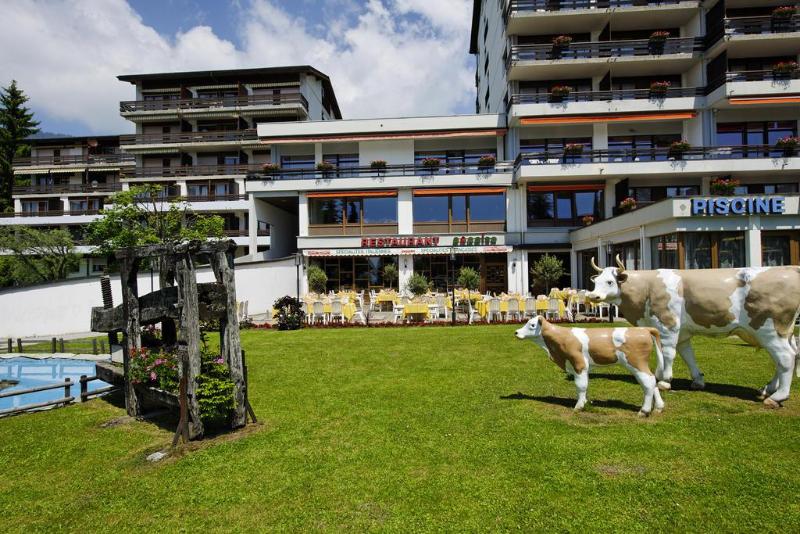 Victoria Hotel & Residence