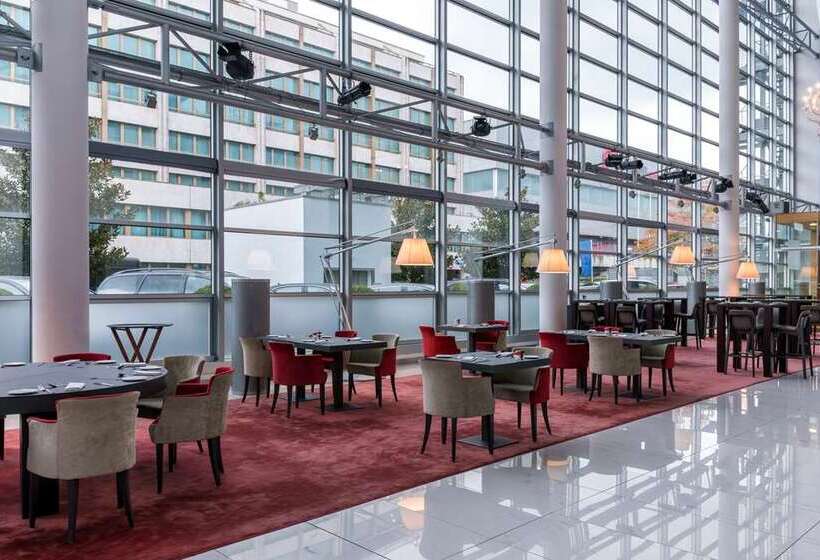 Hilton Geneva Hotel And Conference Centre