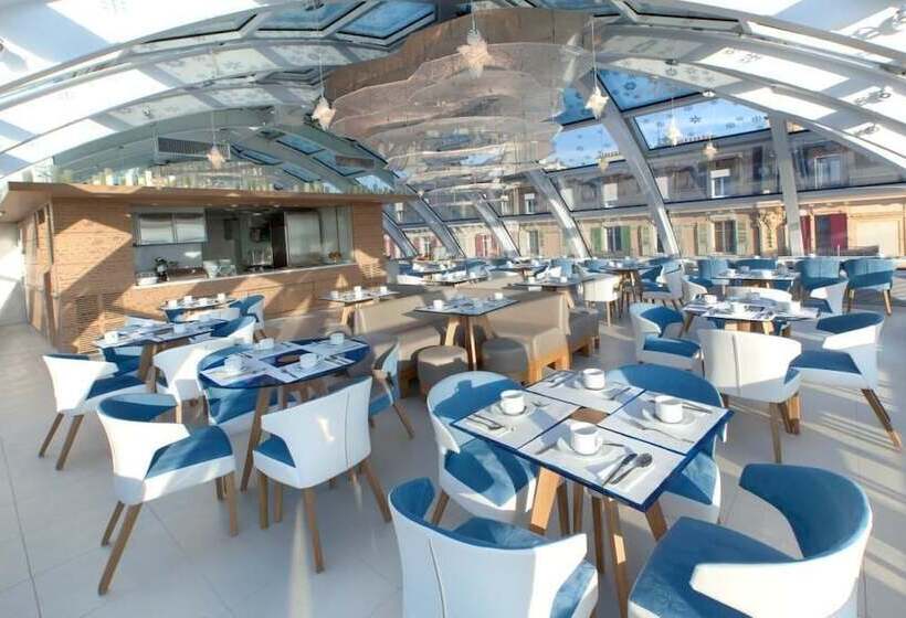 ホテル Agora Swiss Night By Fassbind