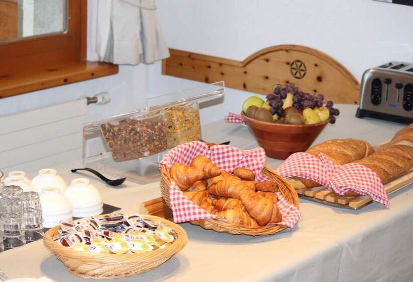 فندق Alpe Fleurie Hôtel & Restaurant