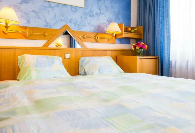 ホテル Alpenlodge Etoile