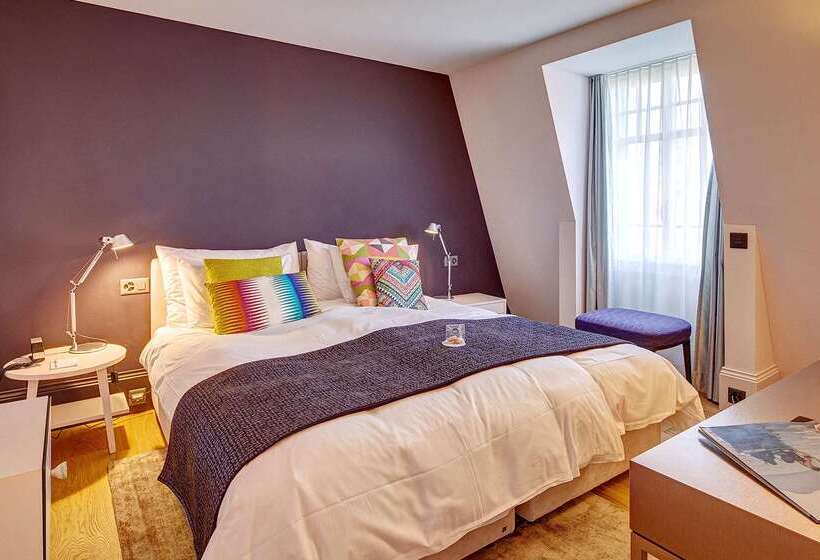 ホテル Anker Luzern