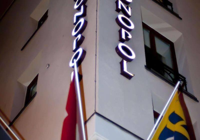 Art Boutique Hotel Monopol