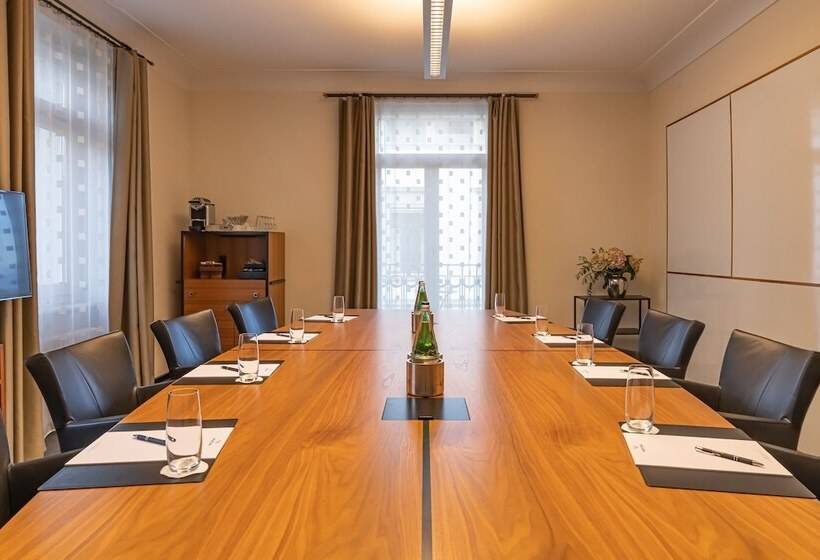 Art Deco Hotel Montana Luzern