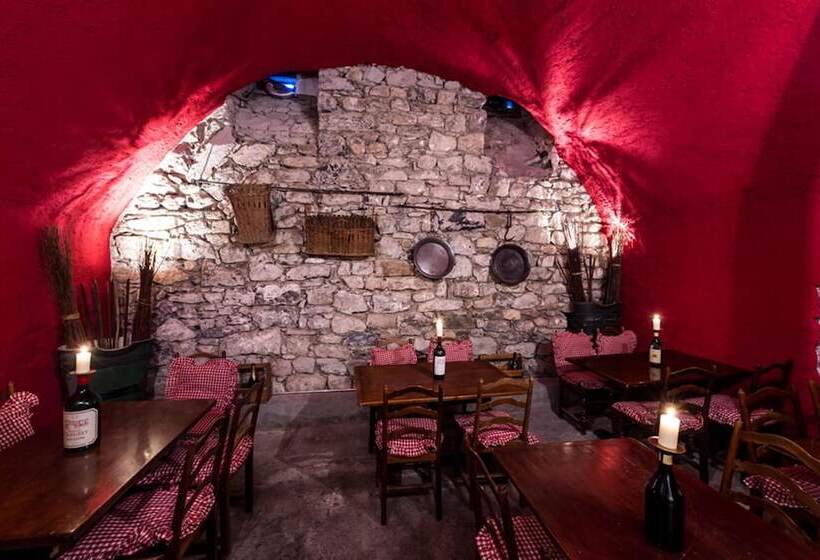 فندق Auberge Du Raisin