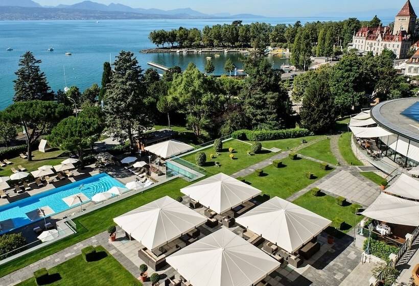 בית מלון כפרי Beaurivage Palace