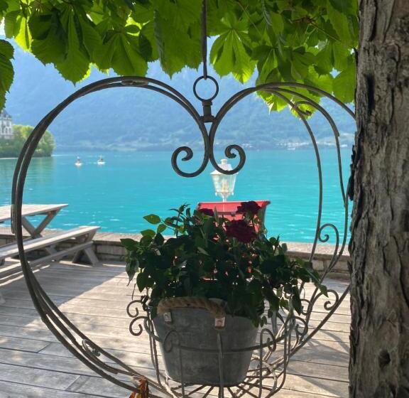 Boutique Hotel Bellevue B&b Am Brienzersee Iseltwald Interlaken