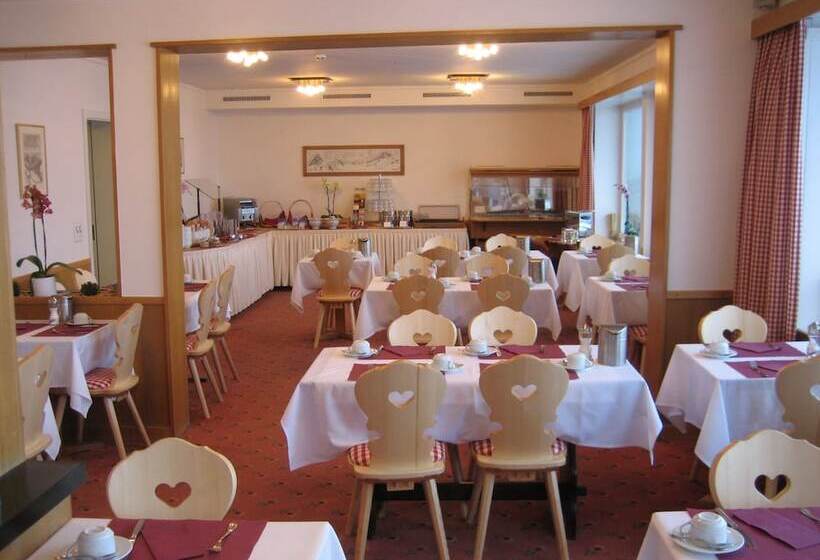 בית מלון כפרי Bernerhof Grindelwald