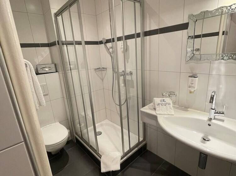 Отель Carltoneurope Vintage Adults