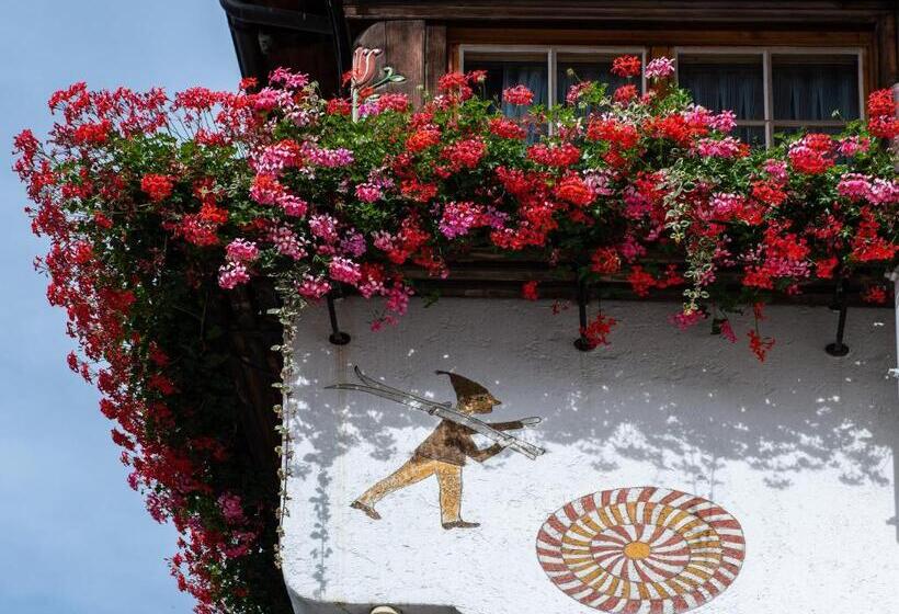 酒店 Chesa Grischuna