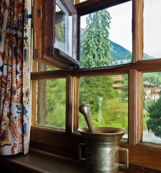 酒店 Chesa Grischuna