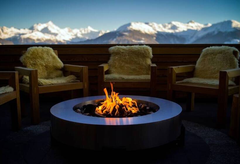 ホテル Crans Ambassador