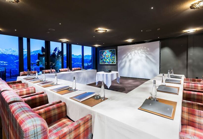 ホテル Crans Ambassador