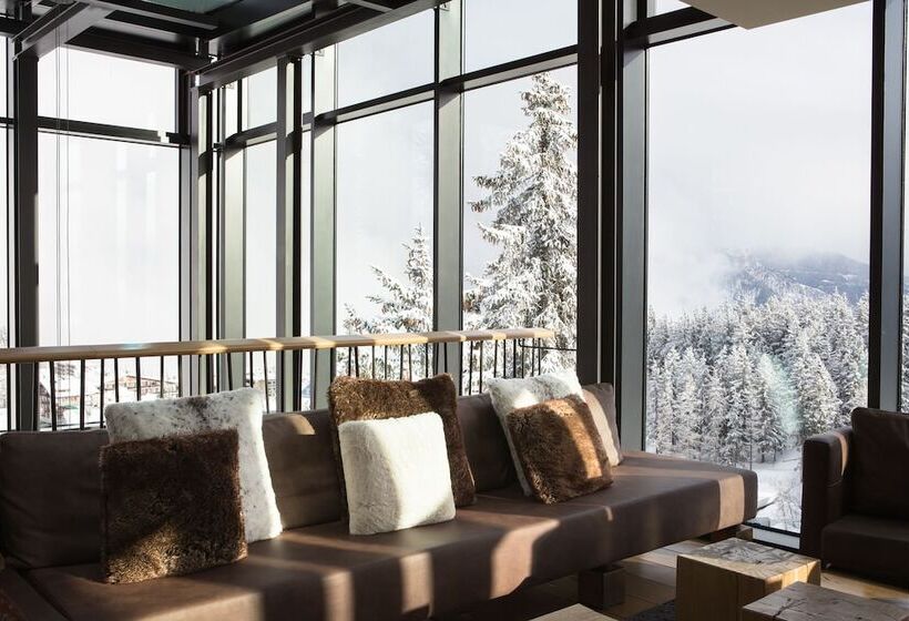 ホテル Crans Ambassador