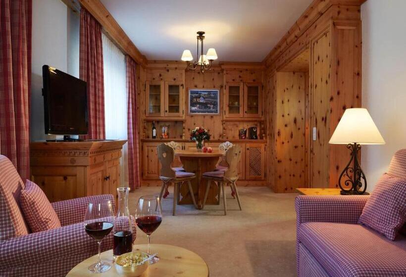 Crystal Hotel Superior