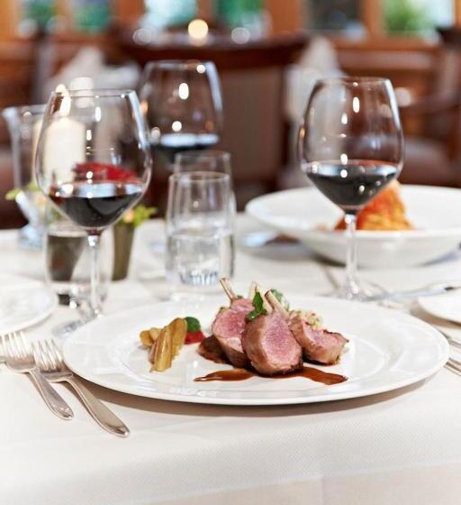 Crystal Hotel Superior