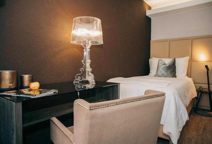 בית מלון כפרי Dakota