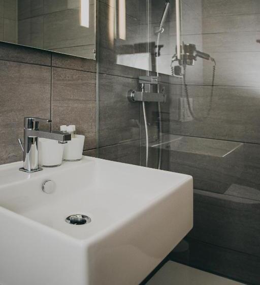 בית מלון כפרי Dakota