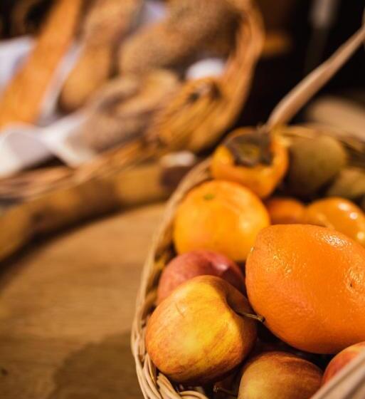 בית מלון כפרי De Chailly