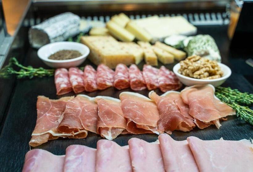 בית מלון כפרי De Chailly