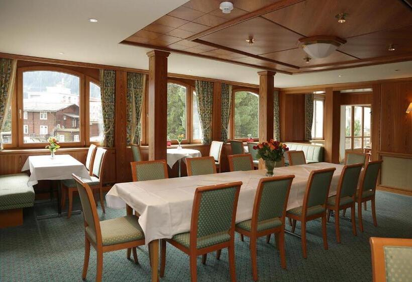 Отель Derby Davos