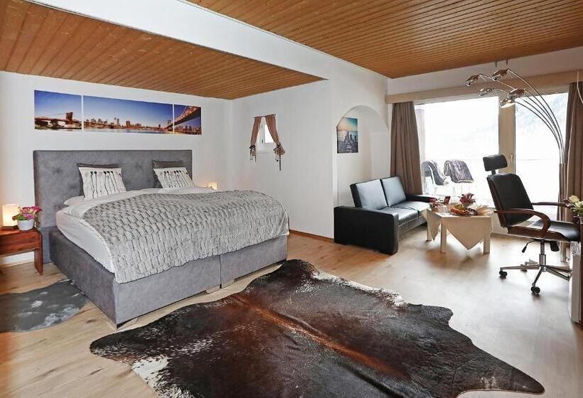 Отель Derby Davos