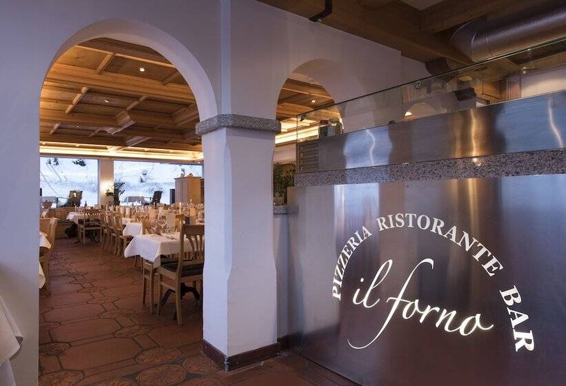 בית מלון כפרי Des Alpes