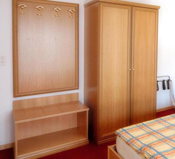 Hotel Dischma   Free Bus And Train Ticket