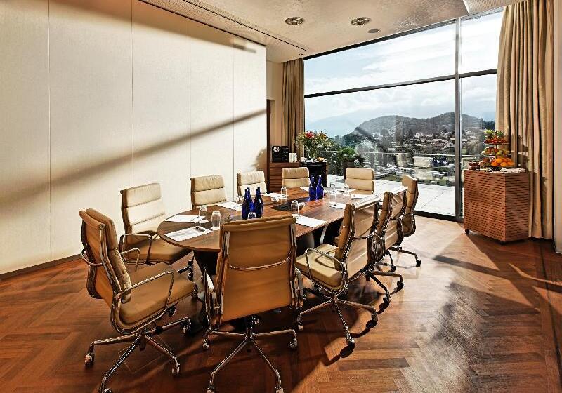 Отель Eden Spiez