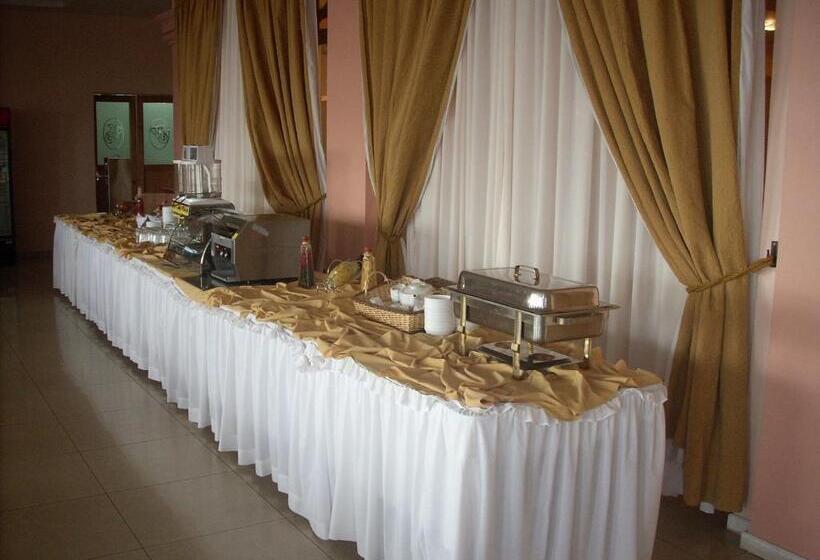 Отель Francisco De Aguirre