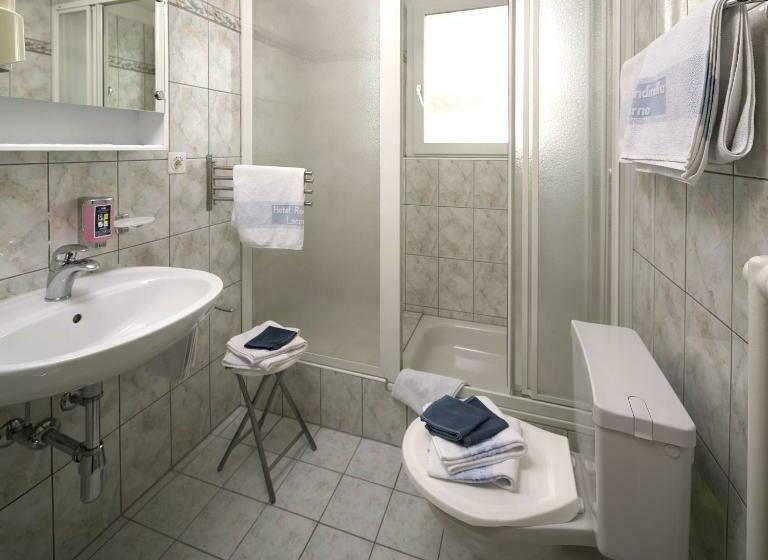 هتل Rondinella Locarno