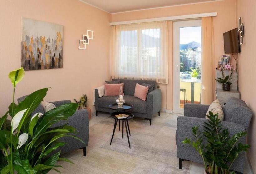 هتل Rondinella Locarno