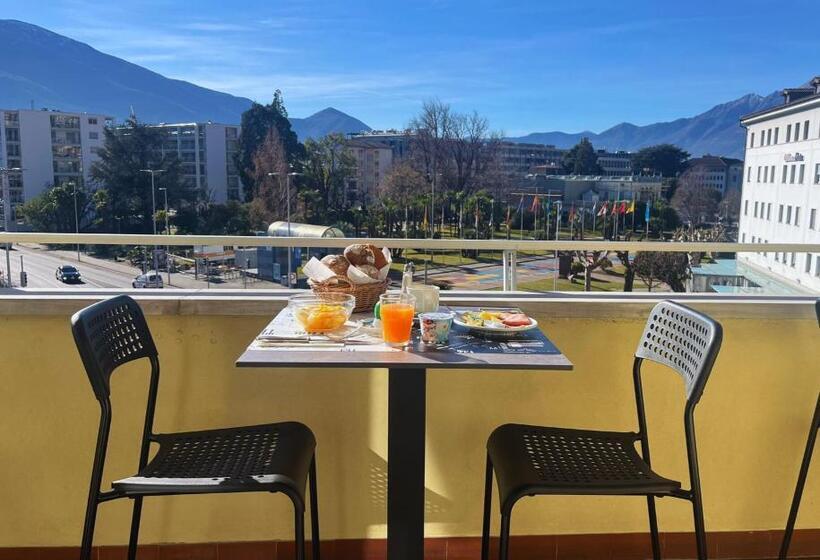هتل Rondinella Locarno