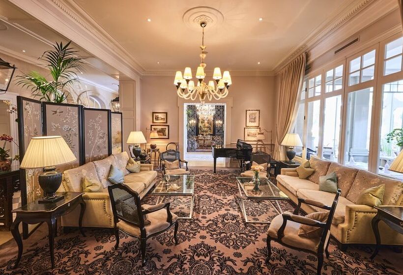 Grand Hotel Du Lac   Relais & Châteaux