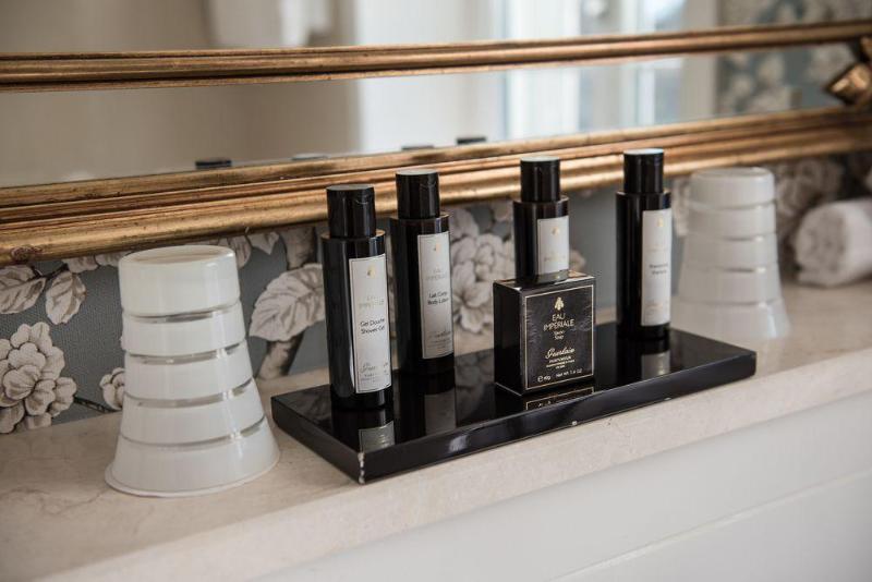 Grand Hotel Du Lac   Relais & Châteaux