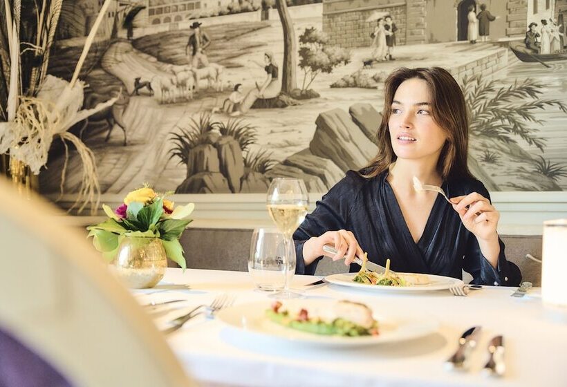 Grand Hotel Du Lac   Relais & Châteaux